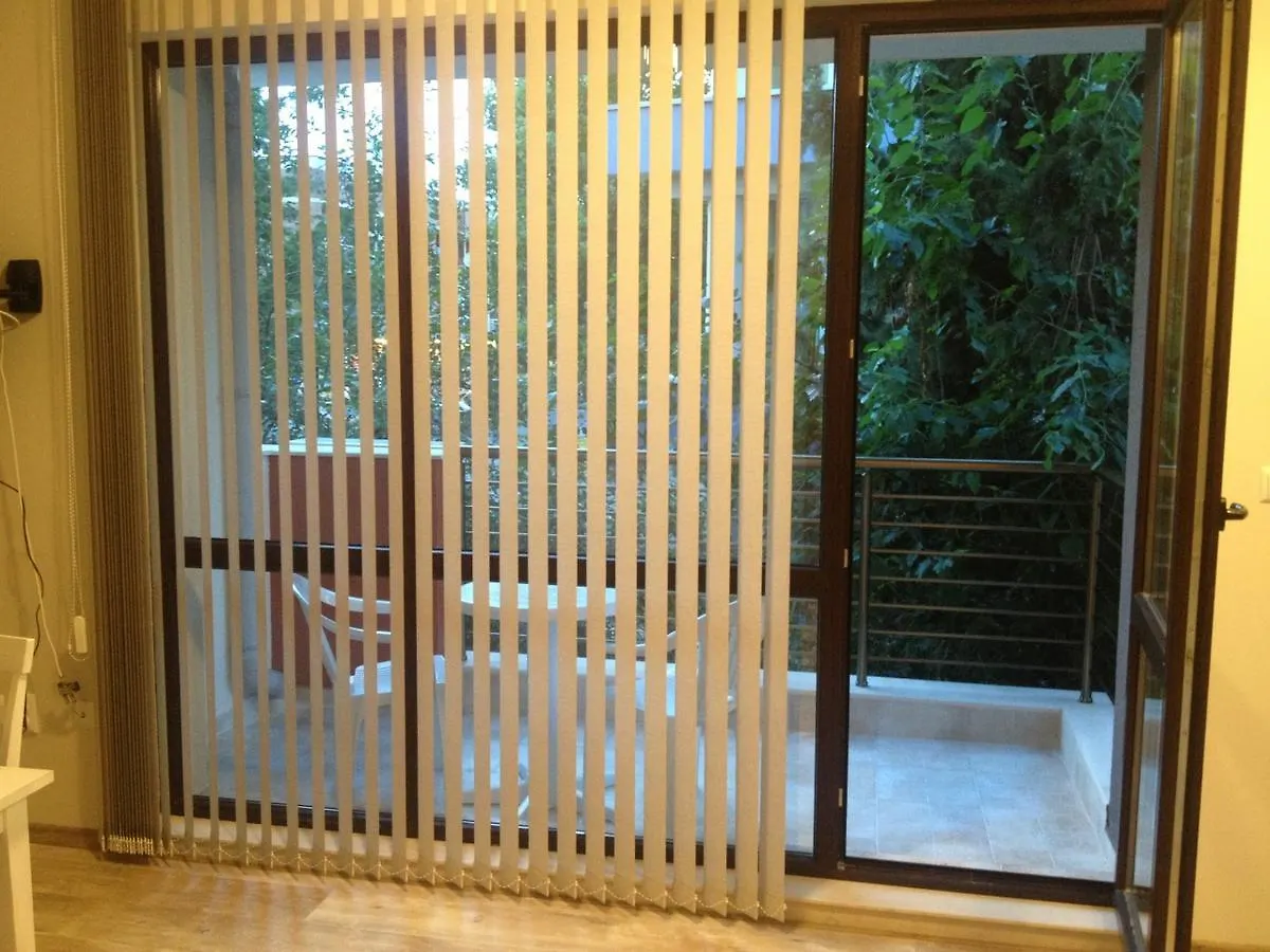 Apartment Batoevi سوزوبول