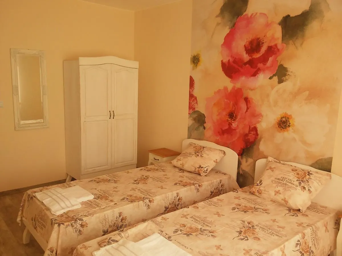Apartment Batoevi سوزوبول