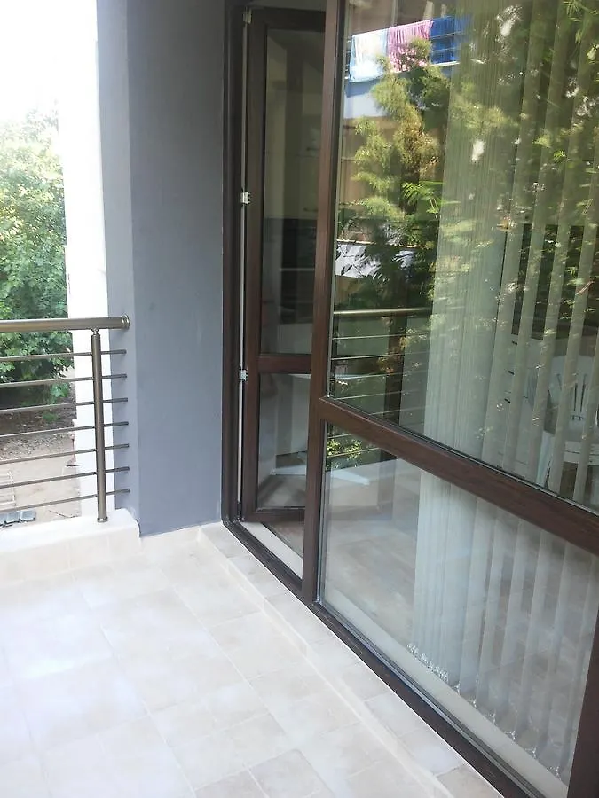 Apartment Batoevi سوزوبول