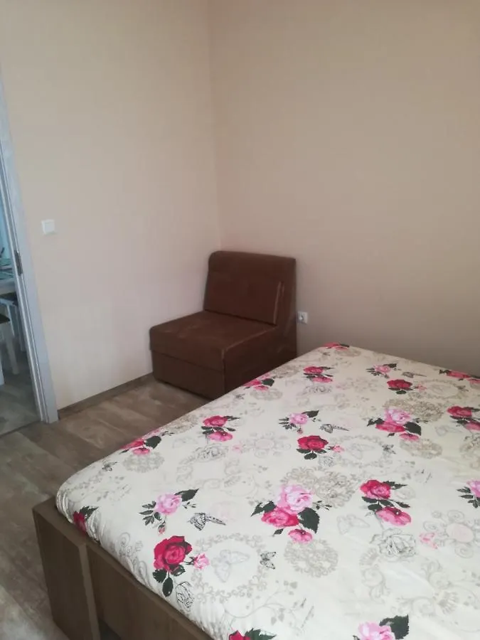 Apartment Batoevi سوزوبول